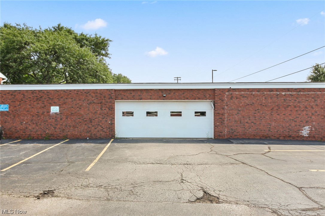 Heritage Hill Condo - Residential