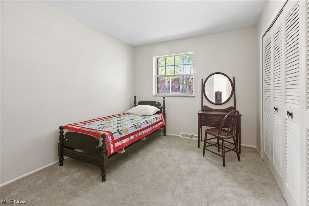 Heritage Hill Condo - Residential