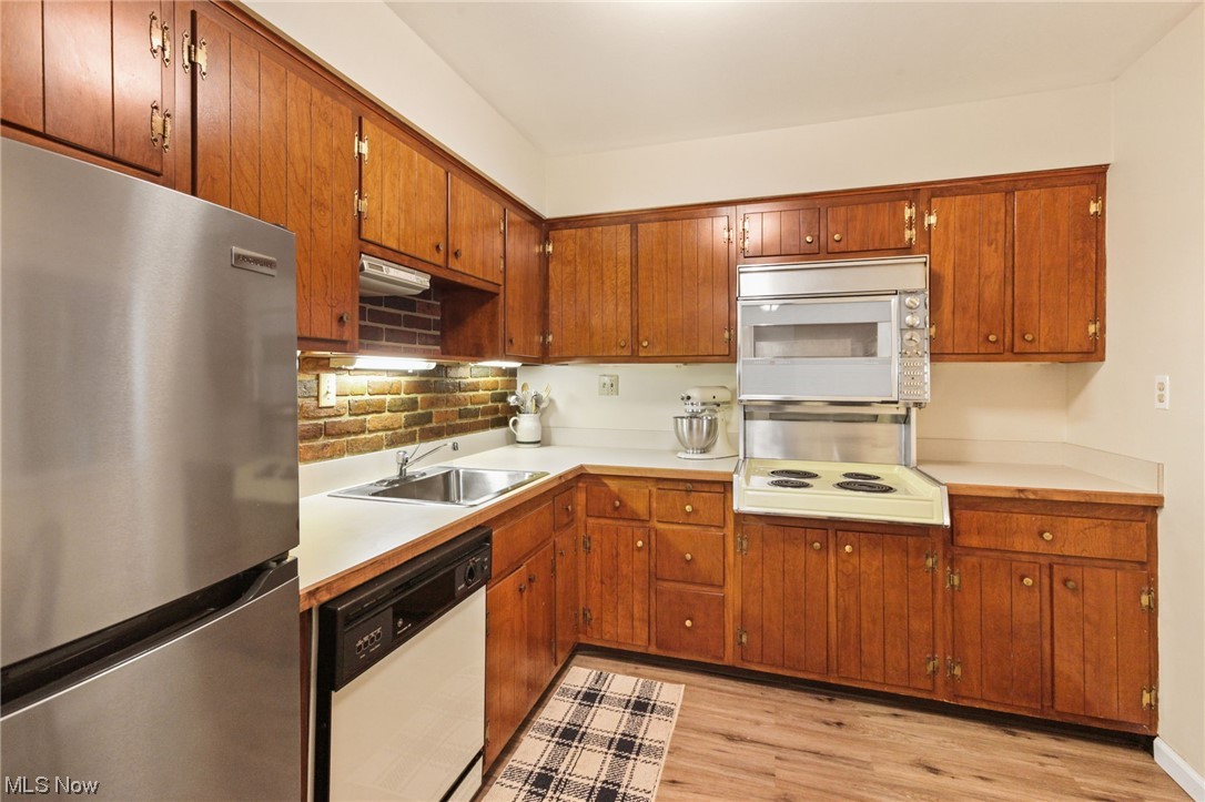 Heritage Hill Condo - Residential