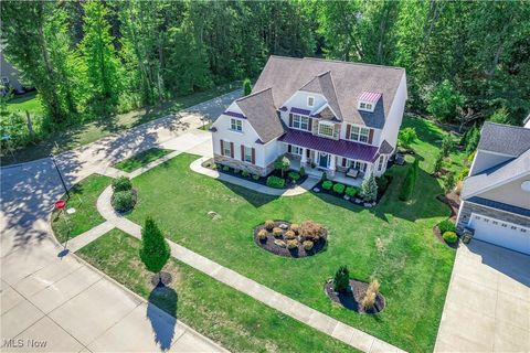 32701 Belmont Drive, Avon Lake, OH 44012 - #: 5067506