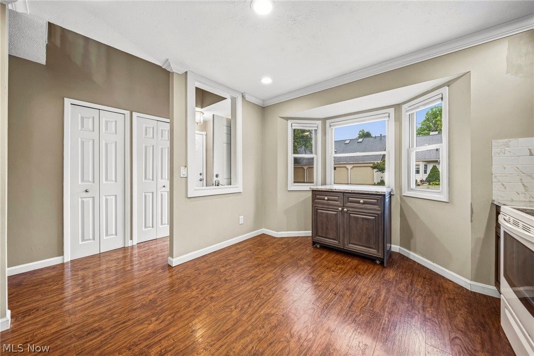 775 Hampton Circle 2