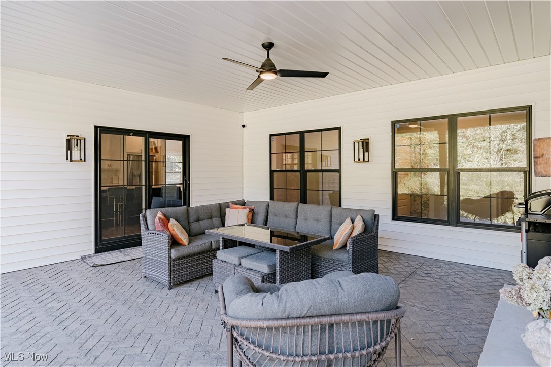 Russell 02 - Residential