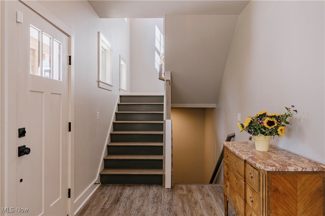 Russell 02 - Residential