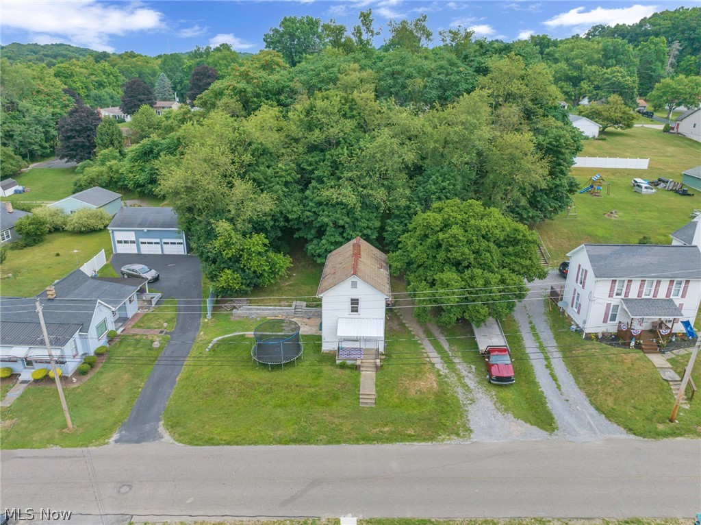 834 W Martin Street, East Palestine, Ohio image 4