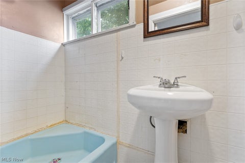 Tiny photo for 3213 Regent Avenue NE, Canton, OH 44705 (MLS # 5253508)