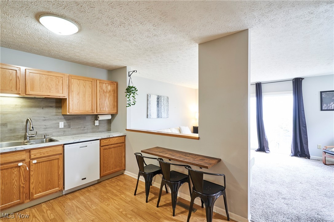 9982 Beverly Lane, Streetsboro, Ohio image 3