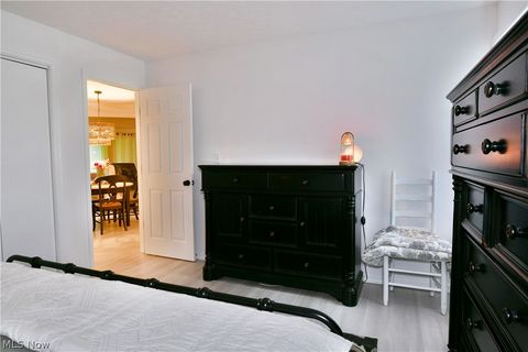 Tiny photo for 991 Powers Avenue #4, Youngstown, OH 44505 (MLS # 5210510)