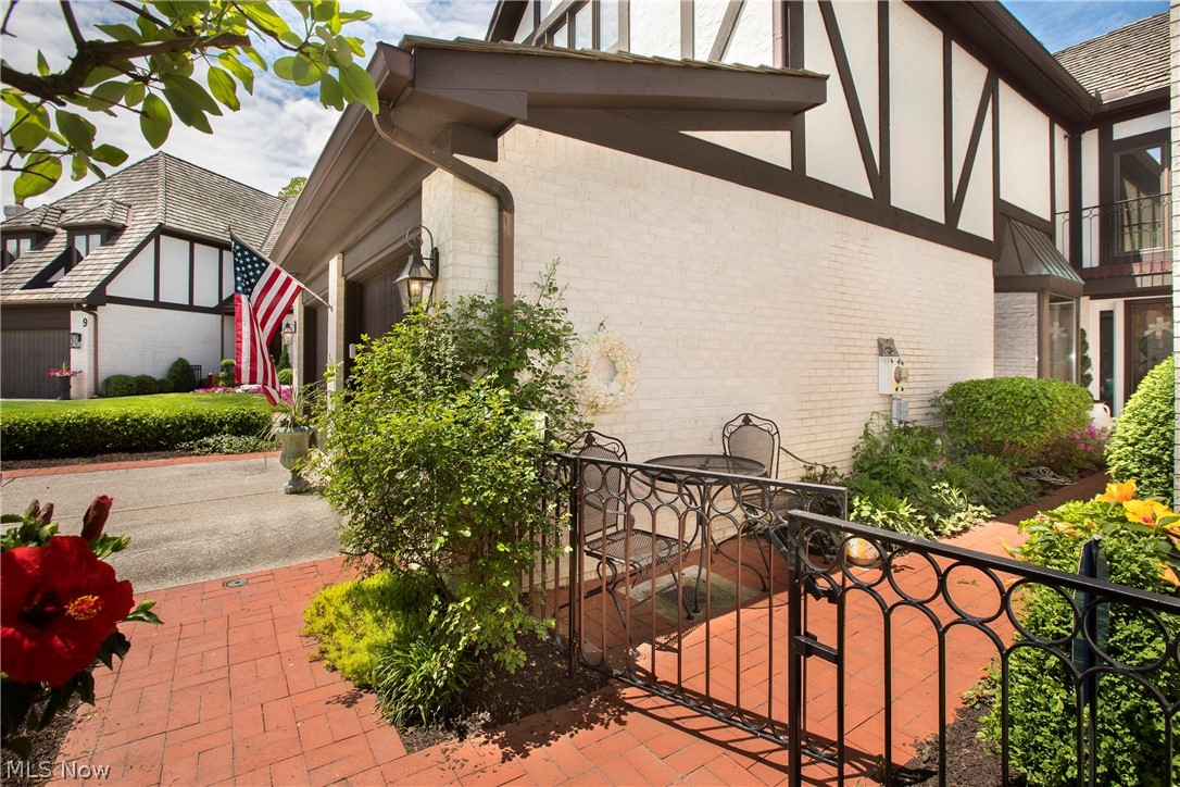 Westhampton Courts-Sec 05 - Residential