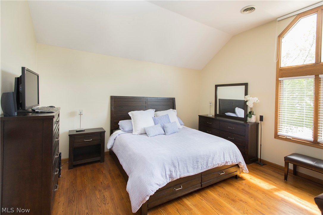 Westhampton Courts-Sec 05 - Residential