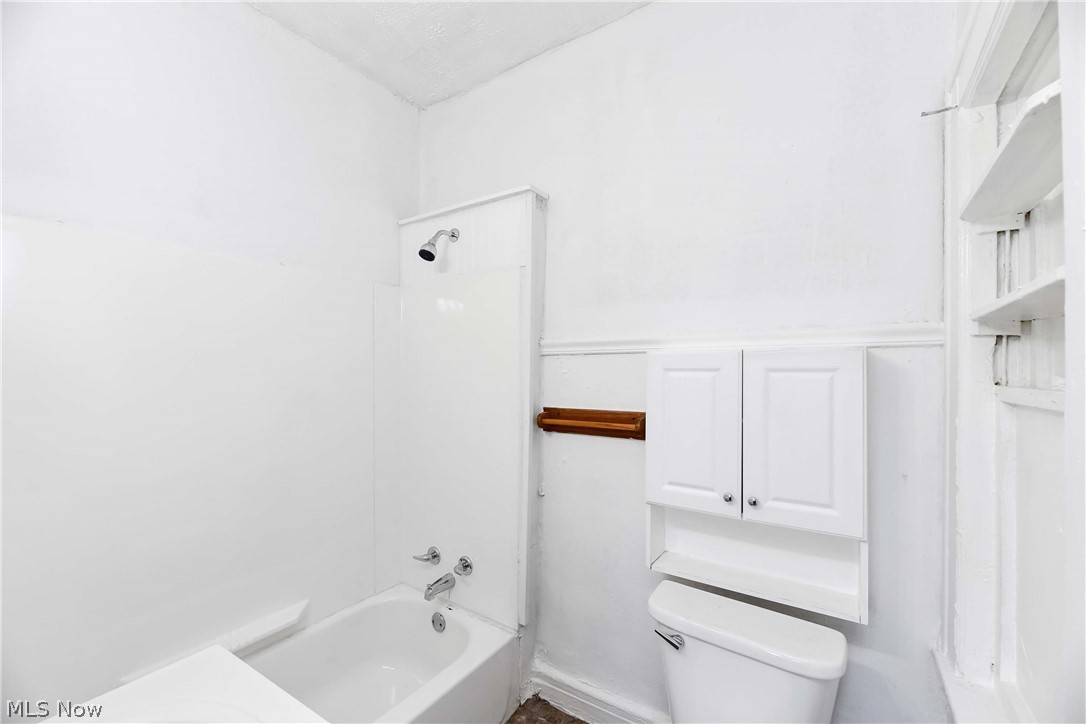 Harrist E Taylors Allotment - Residential Income