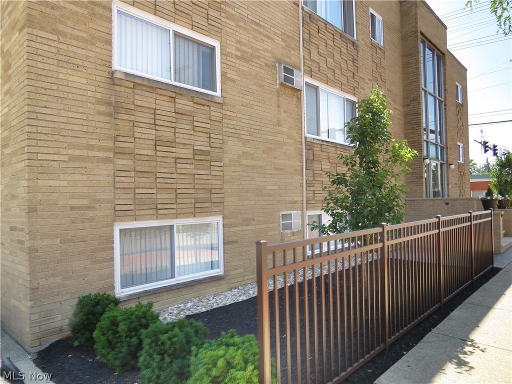 Kurtz Co - Residential Lease