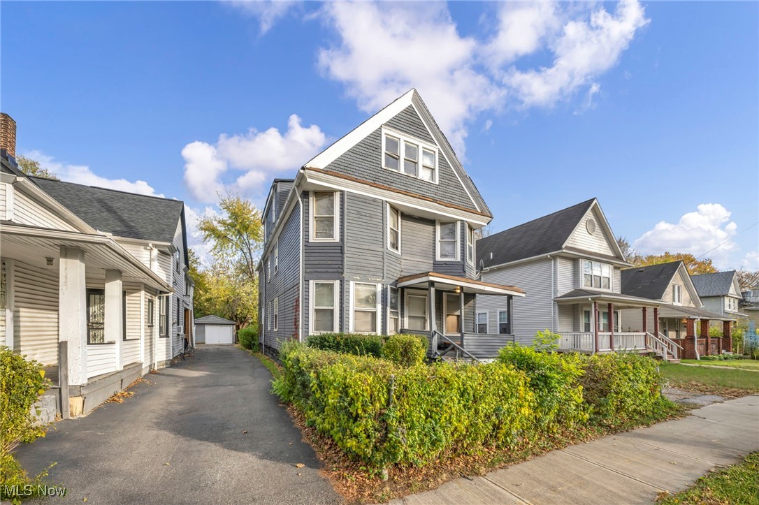 Southern Hower & Burgerts - Residential Income