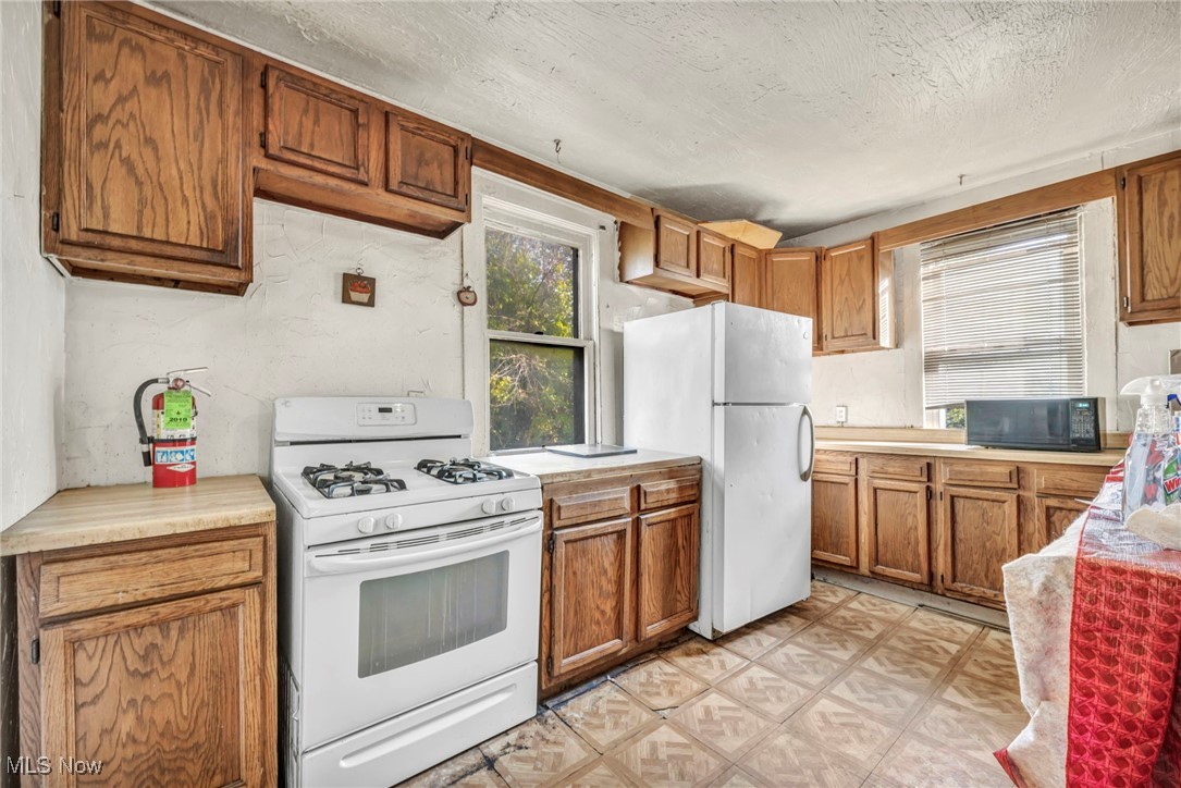 Southern Hower & Burgerts - Residential Income