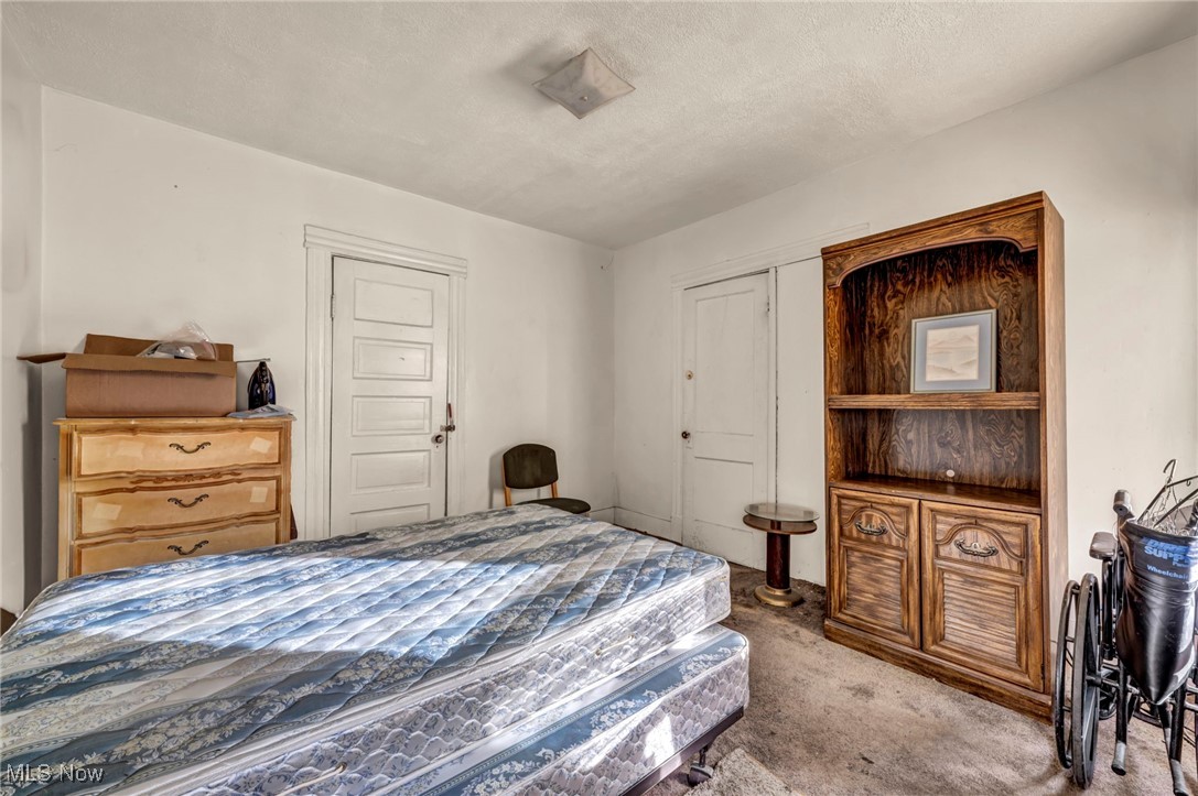 Southern Hower & Burgerts - Residential Income