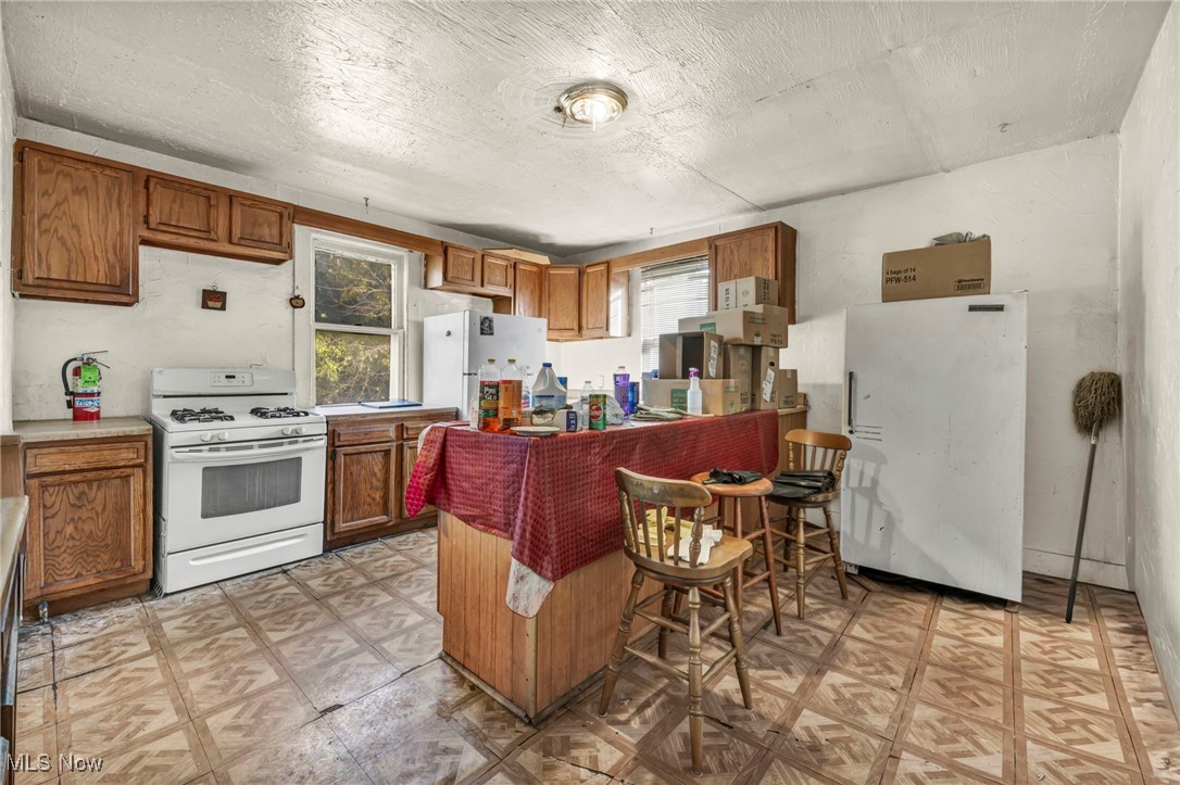 Southern Hower & Burgerts - Residential Income