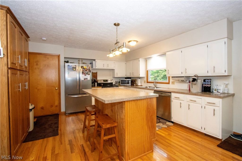 Photo of 107 Youngs Terrace, Loudonville, OH 44842 (MLS # 5211562)