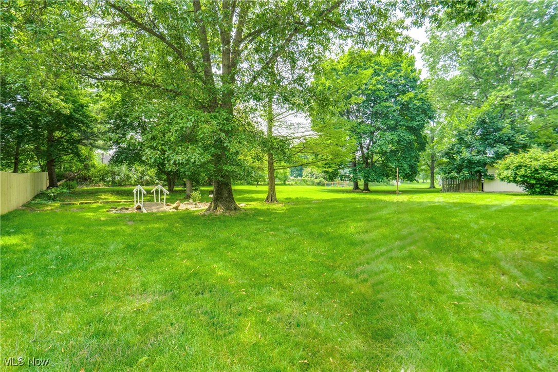 650 Rawlins Avenue, New Franklin, Ohio image 2