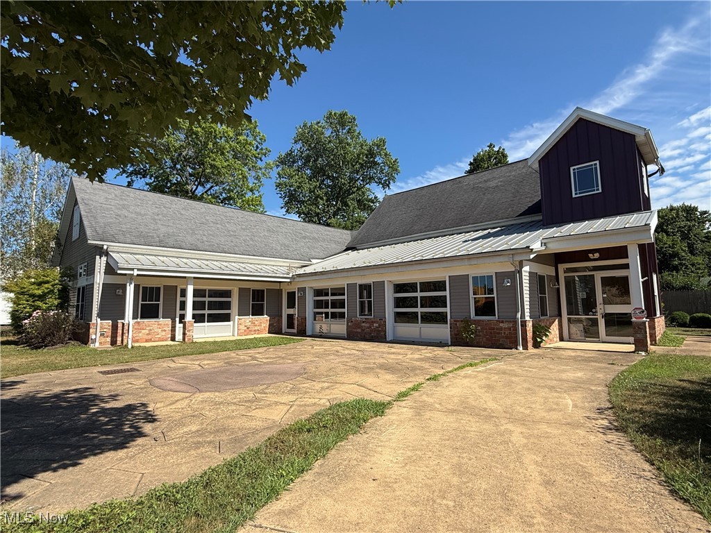 Connecticut Western Reserve - Commercial Sale