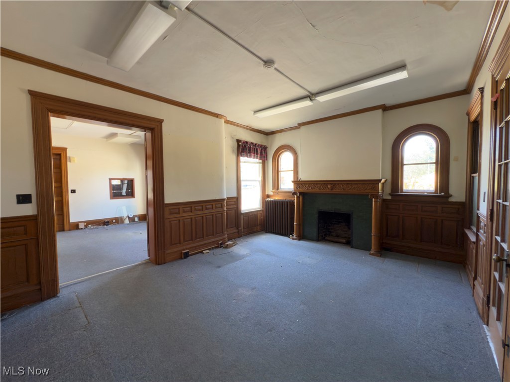 Connecticut Western Reserve - Commercial Sale