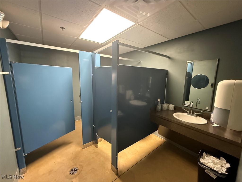 Connecticut Western Reserve - Commercial Sale