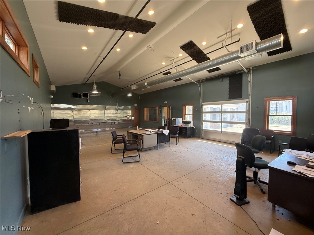 Connecticut Western Reserve - Commercial Sale