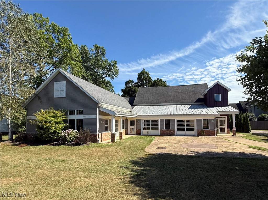 Connecticut Western Reserve - Commercial Sale