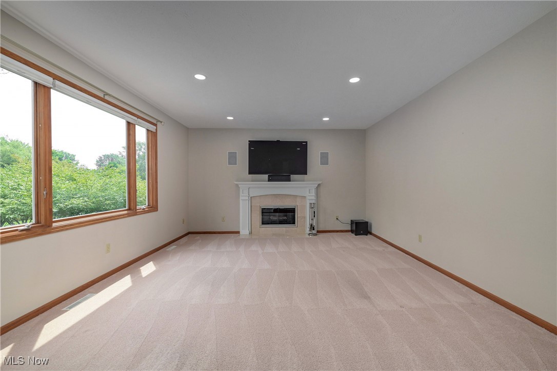 Jamestown Estates 04 - Residential