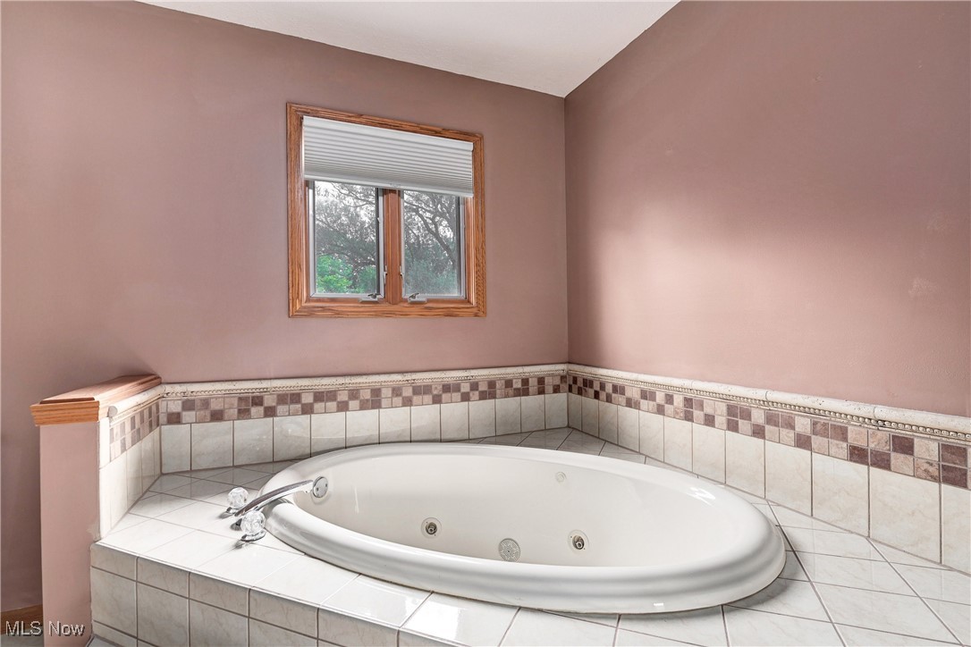 Jamestown Estates 04 - Residential