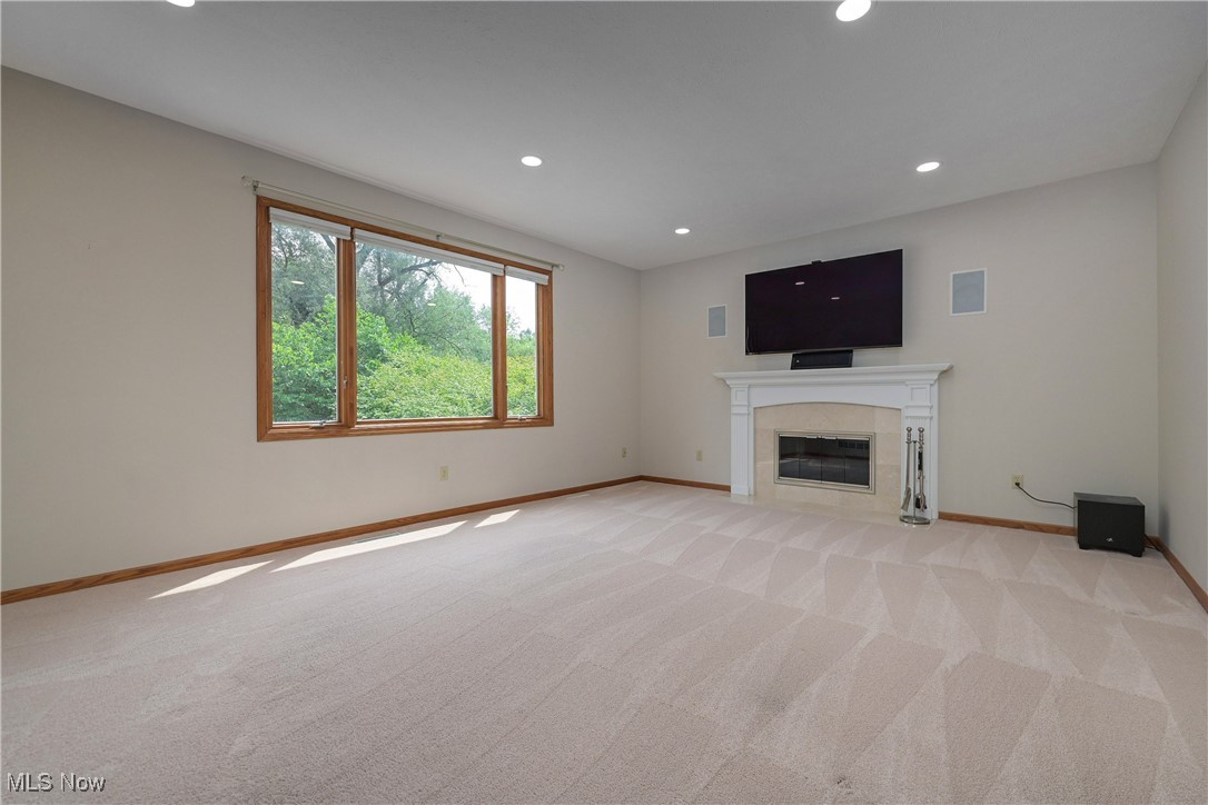 Jamestown Estates 04 - Residential