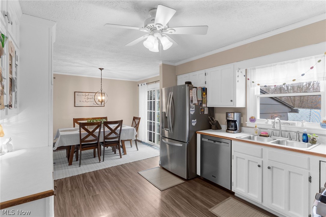 Meadowlands #3 - Residential