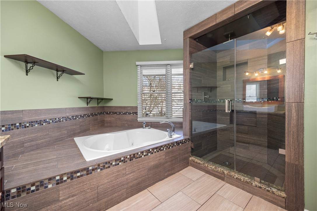 Franklin Green Twnhs - Residential