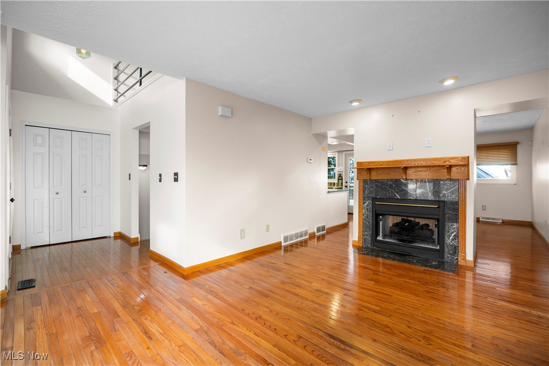 Franklin Green Twnhs - Residential