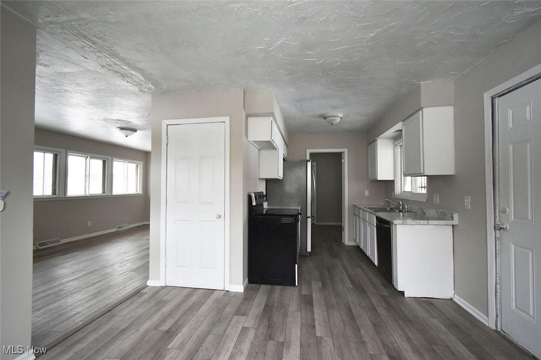 Crystal Spgs Park - Residential