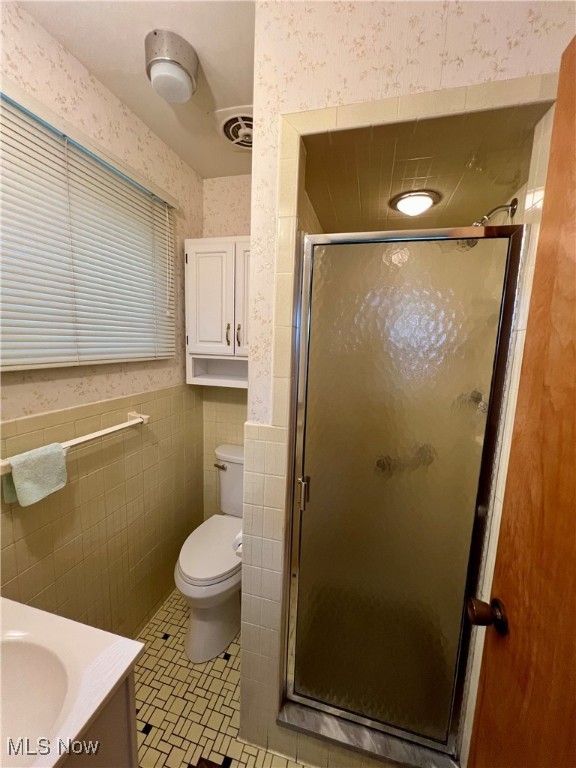 2745 W Skyline Drive, Lorain, Ohio image 16