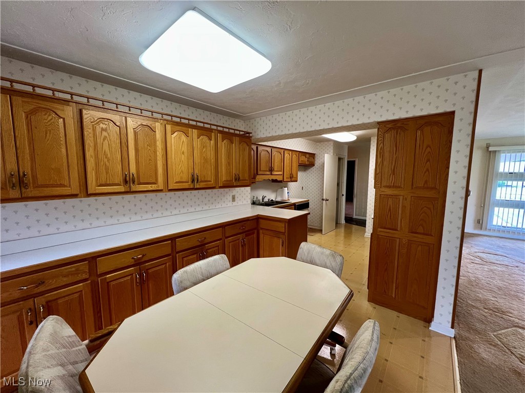 2745 W Skyline Drive, Lorain, Ohio image 5