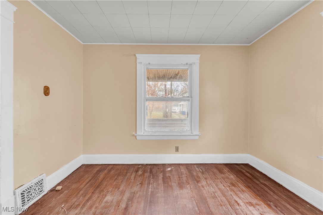 Walworth Realty Co - Residential Income