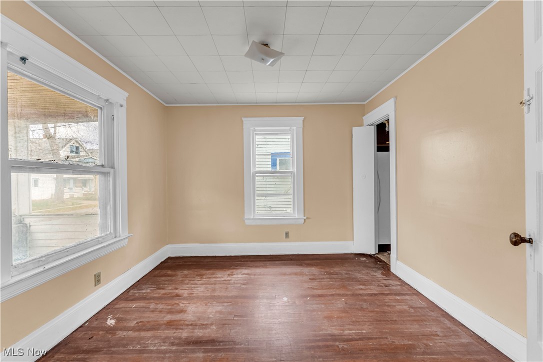 Walworth Realty Co - Residential Income