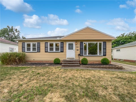 Photo for 7264 Glenn Oval Drive