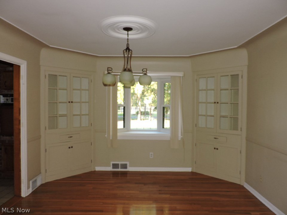 Belmont Realty Co 02 - Residential