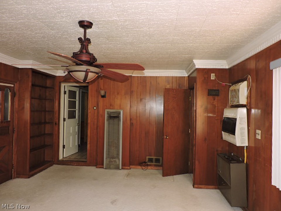 Belmont Realty Co 02 - Residential