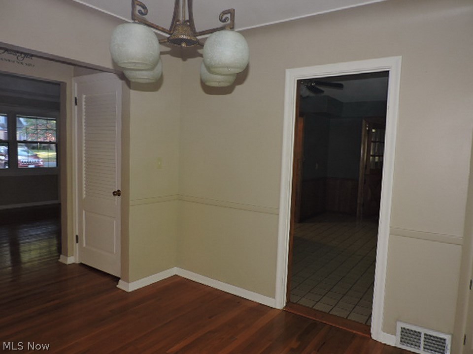 Belmont Realty Co 02 - Residential