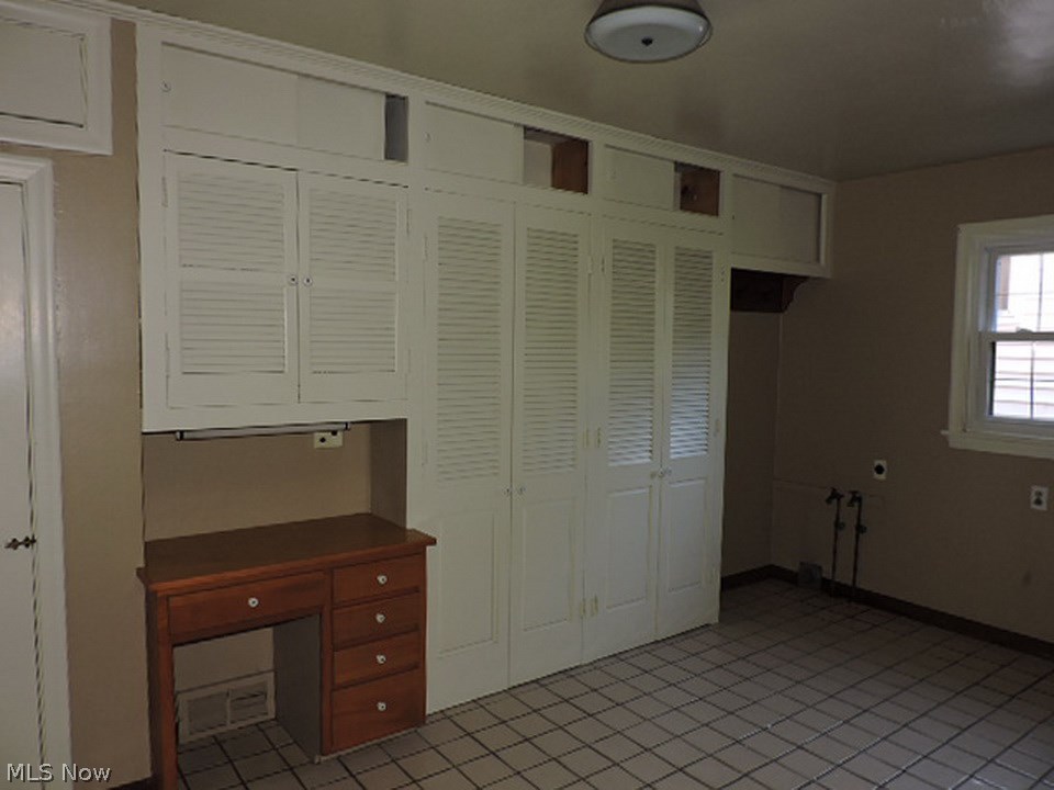 Belmont Realty Co 02 - Residential