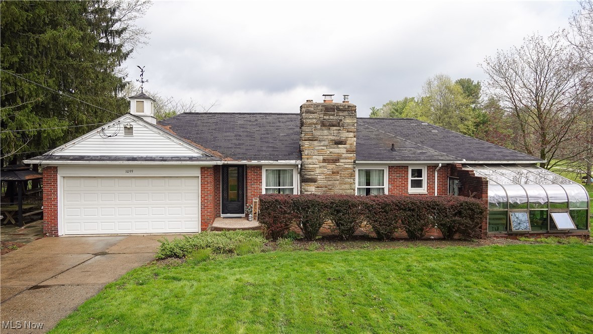 1099 E Garfield Road, Aurora, Ohio image 1