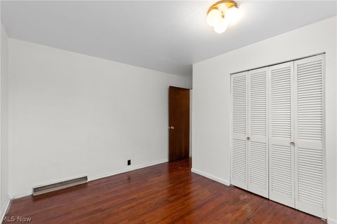 Tiny photo for 70828 Crescent Road, St Clairsville, OH 43950 (MLS # 5190603)