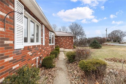 Tiny photo for 70828 Crescent Road, St Clairsville, OH 43950 (MLS # 5190603)