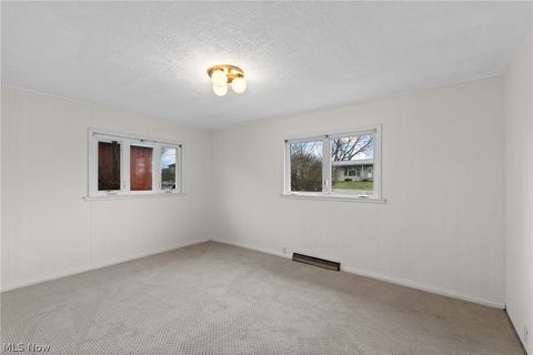 Tiny photo for 70828 Crescent Road, St Clairsville, OH 43950 (MLS # 5190603)