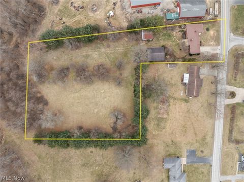 Tiny photo for 70828 Crescent Road, St Clairsville, OH 43950 (MLS # 5190603)