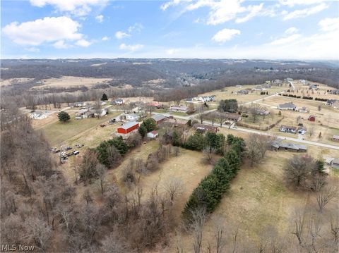 Tiny photo for 70828 Crescent Road, St Clairsville, OH 43950 (MLS # 5190603)