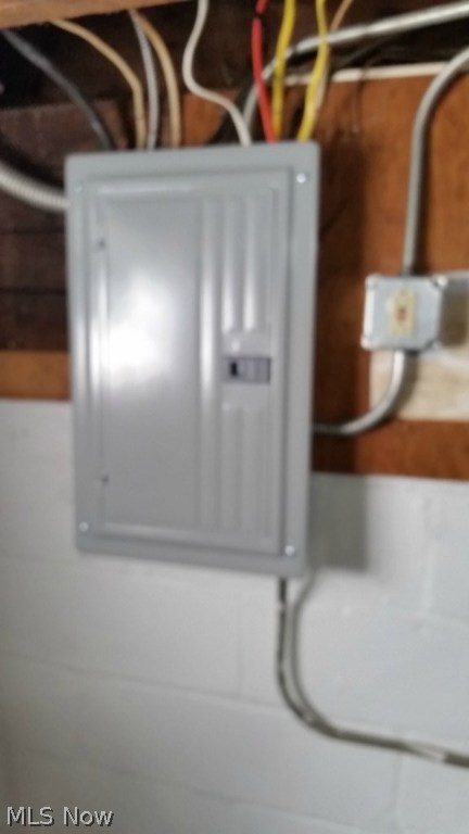 Chas & John Henritzes - Residential