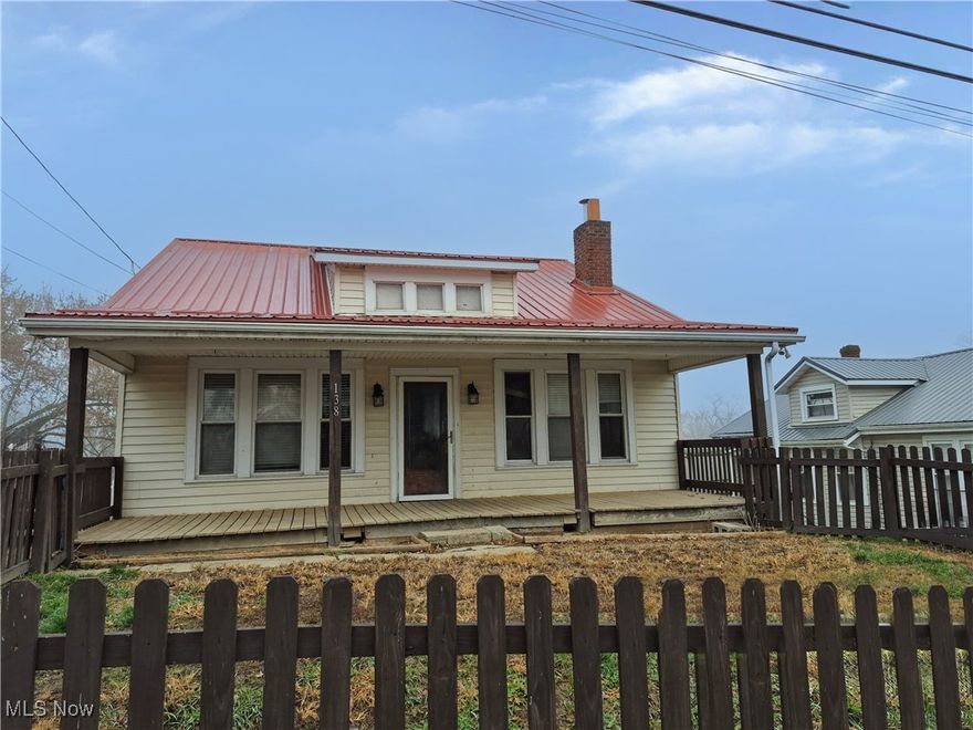 Come see this home offering 3 bedrooms and 2 baths. The home features a first-floor master and a large living room. You will find a walkout basement and off-street parking.